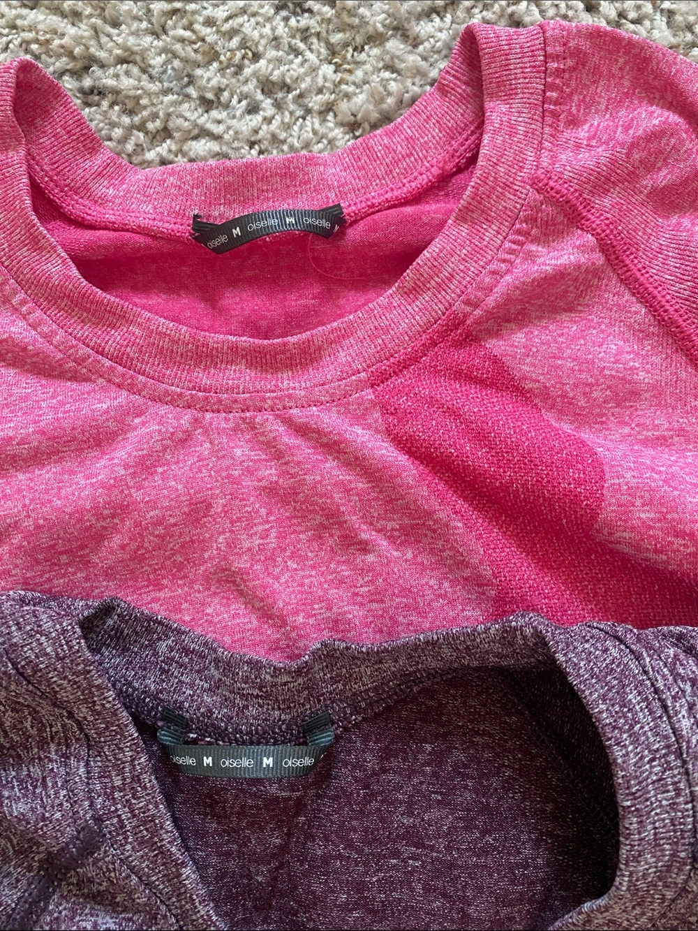Oiselle Flyte tee lot of 2 Medium - Picture 3 of 3